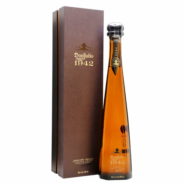 Tekila DON JULIO 1942