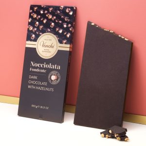 VENCHI DARK 60% juodasis šokoladas su lazdyno riešutais 800g
