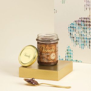 VENCHI pieniško šokolado ir lazdyno riešutų kremas