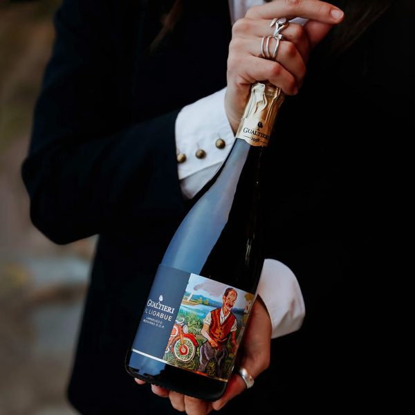 Gualtieri Il Ligabue Lambrusco rosso raudonas putojantis vynas