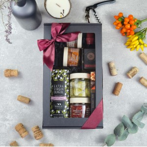 Dovanų rinkinys su alyvuogių aliejumi